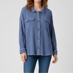 Soft Surroundings Blue Button-Up
Women’s Waffle Knit Shirt - Size Large